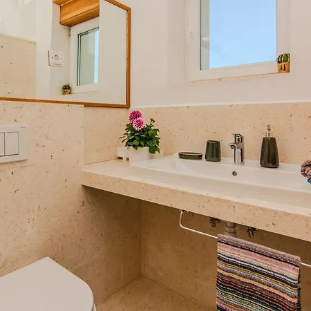 Amazing Ele וילה זאטון