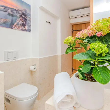 וילה Amazing Ele *