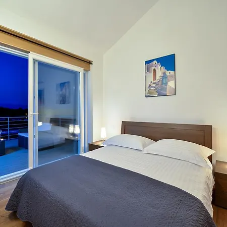 Villa Amazing Ele
