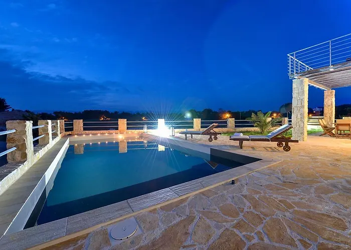 Villa Amazing Ele